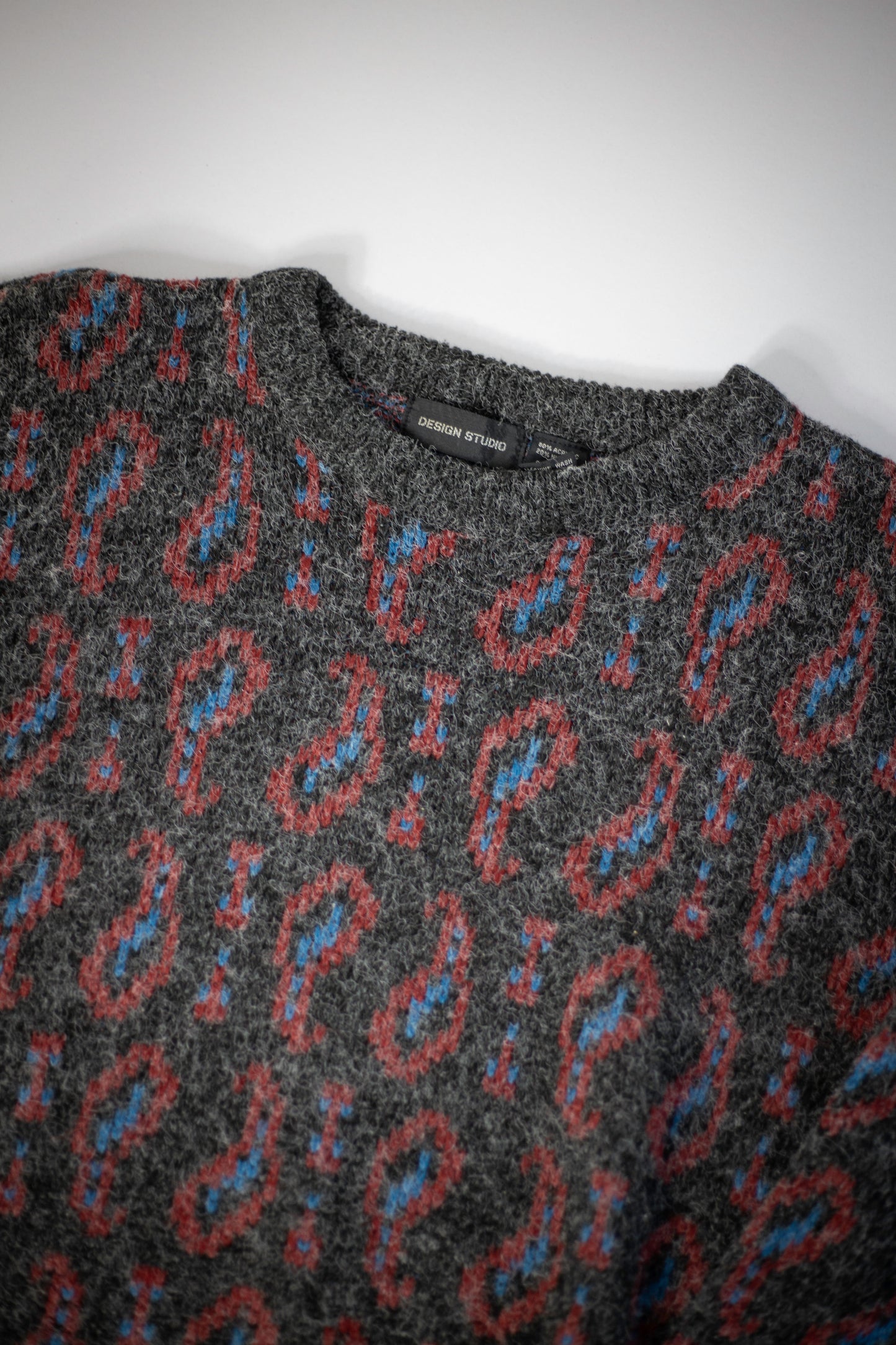 90's Design Studios Paisley Sweater | Medium