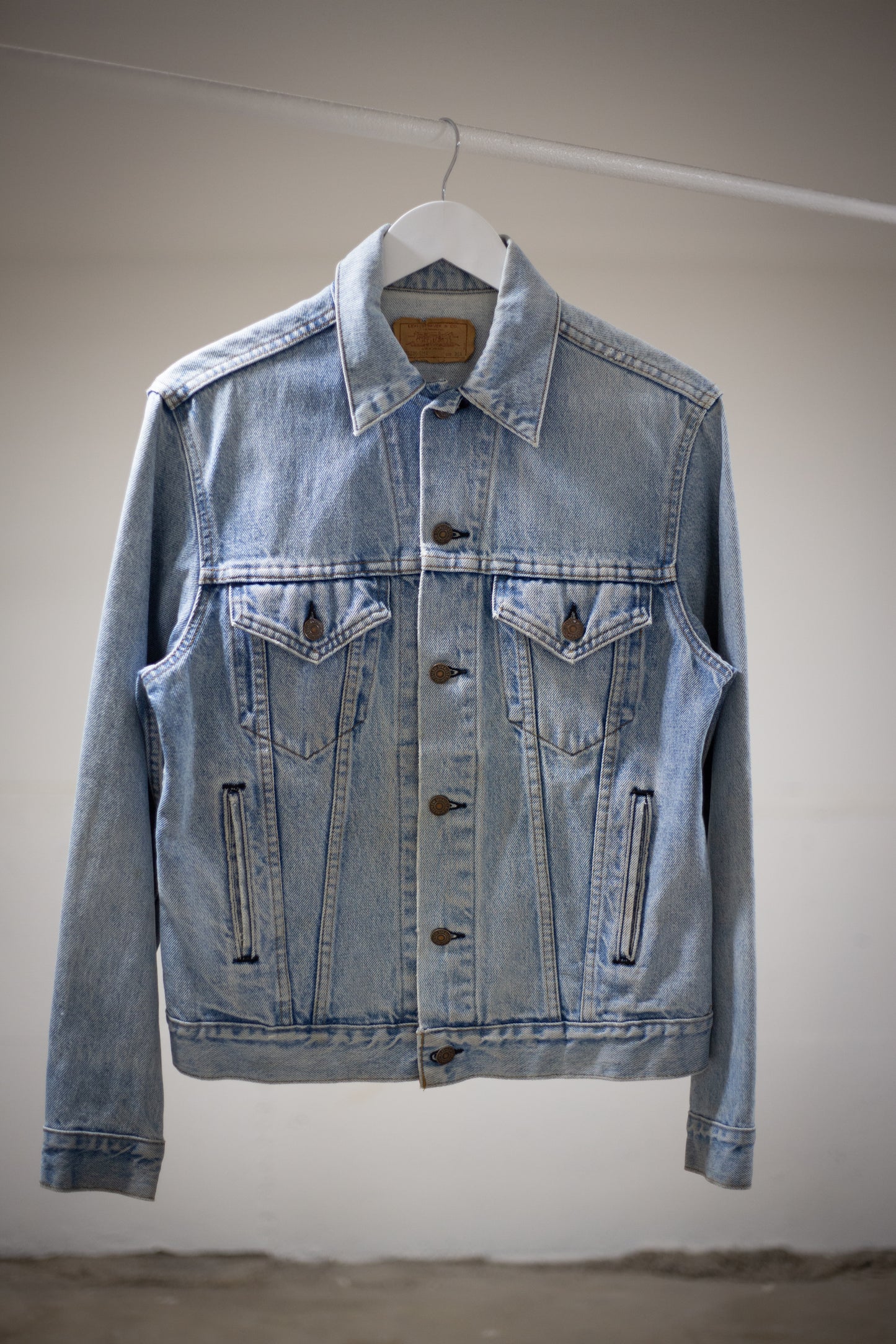 80's/90's Levi's Type III "70506-0214" Denim Jacket | Small/Medium