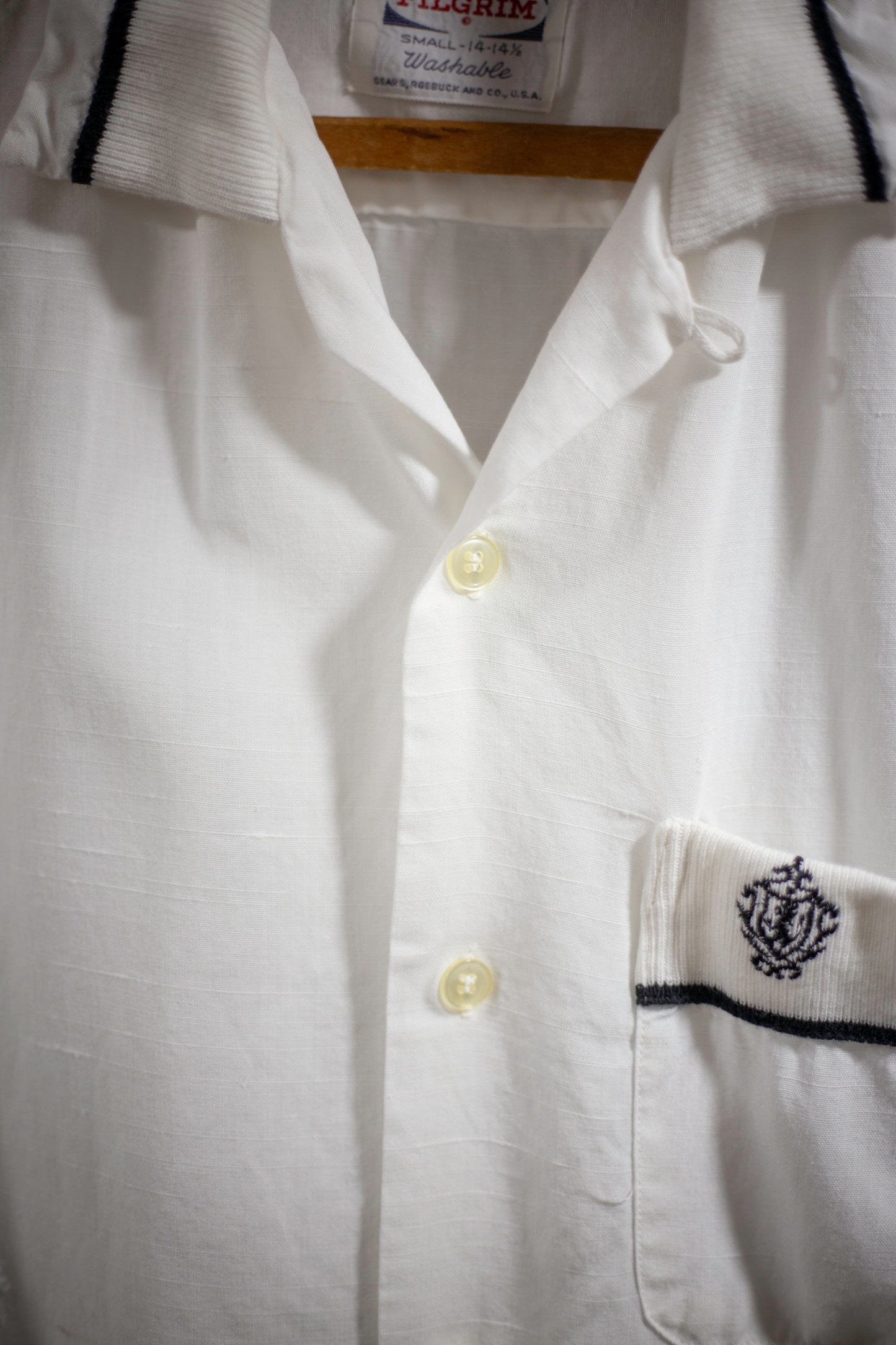 50's Pilgrim Loop Collar Shirt | Medium