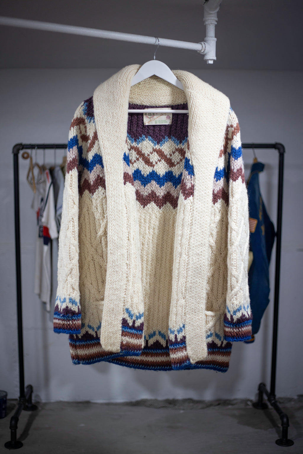 70's Angela Campos De Morris Hand Knitted Cowichan Cardigan | Large