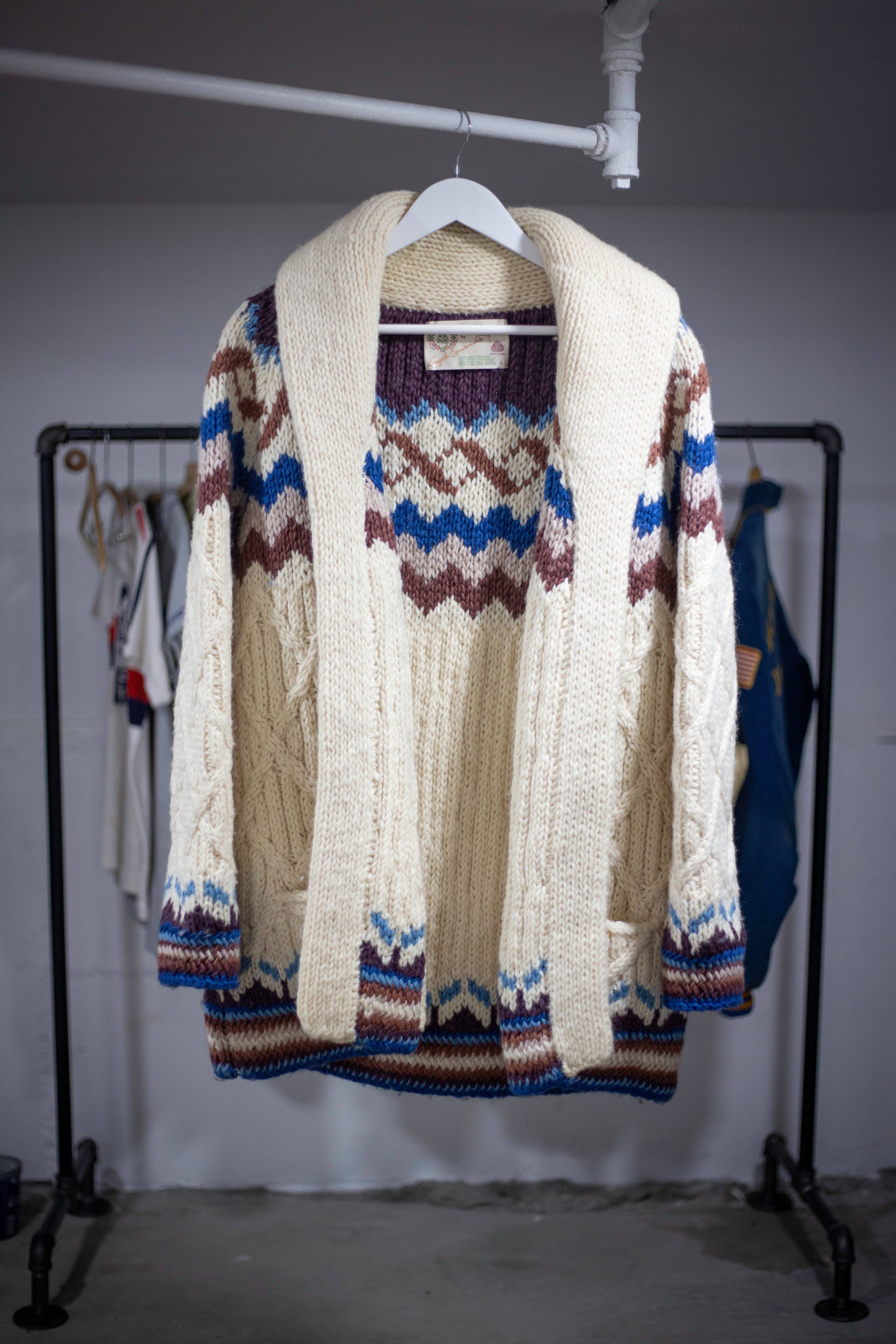 70's Angela Campos De Morris Hand Knitted Cowichan Cardigan | Large