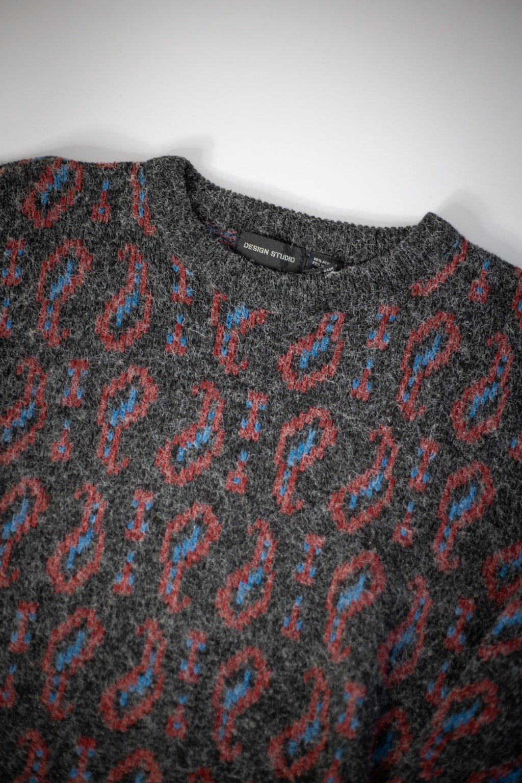 90's Design Studios Paisley Sweater | Medium