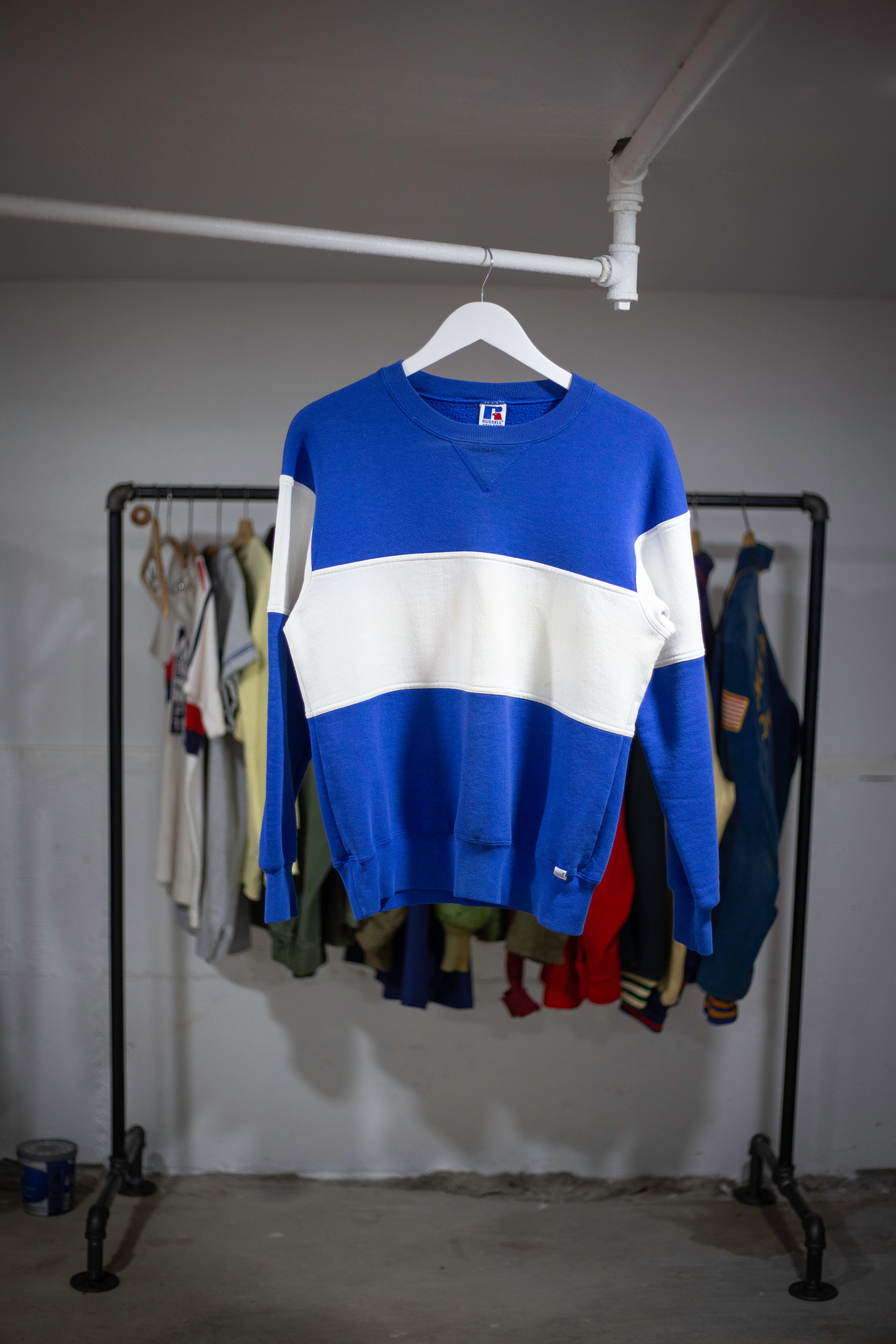 90's Striped Russell Sweatshirt | Medium