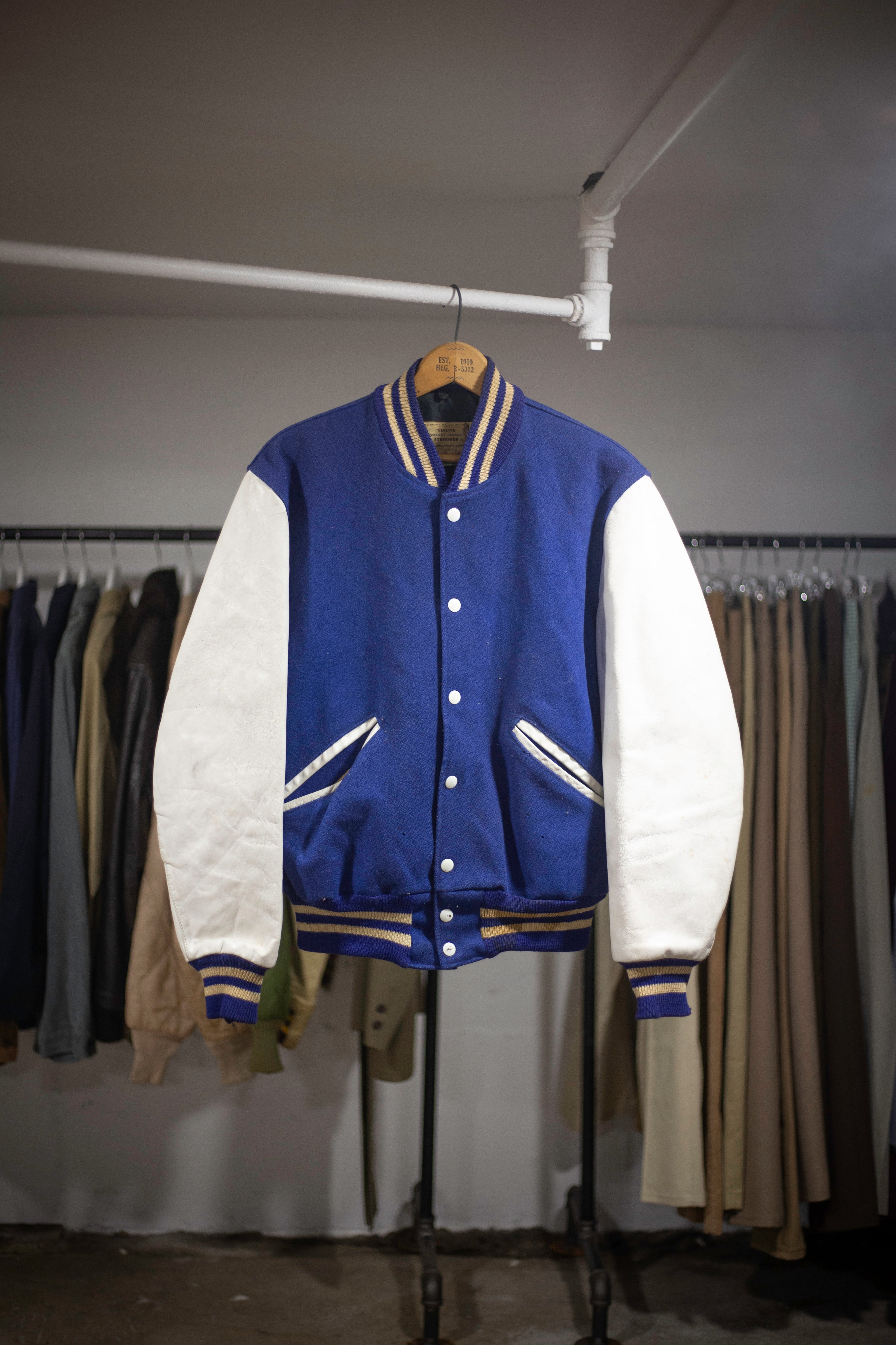 60's/70's Blank Varsity Jacket | Large