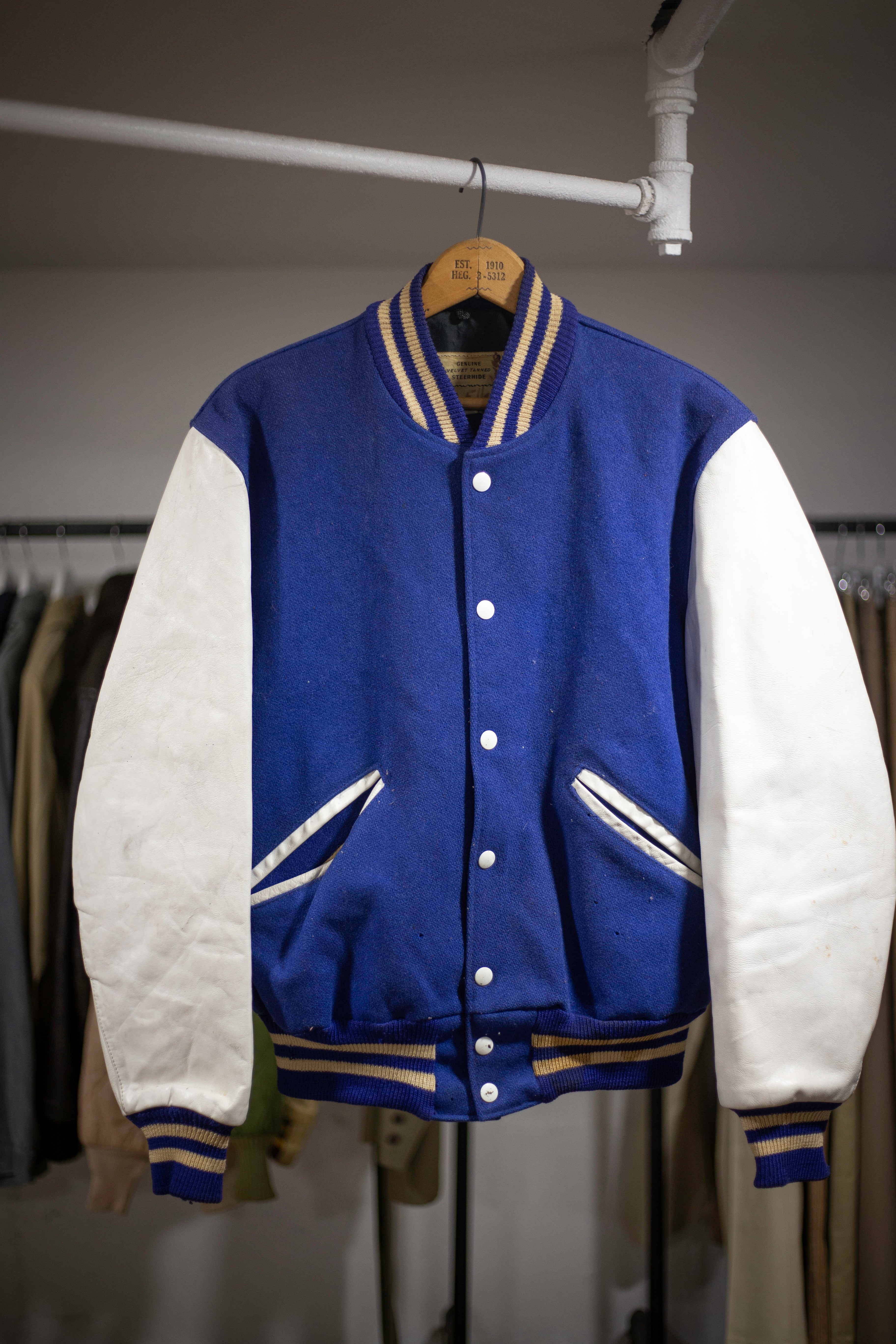 60's/70's Blank Varsity Jacket | Large