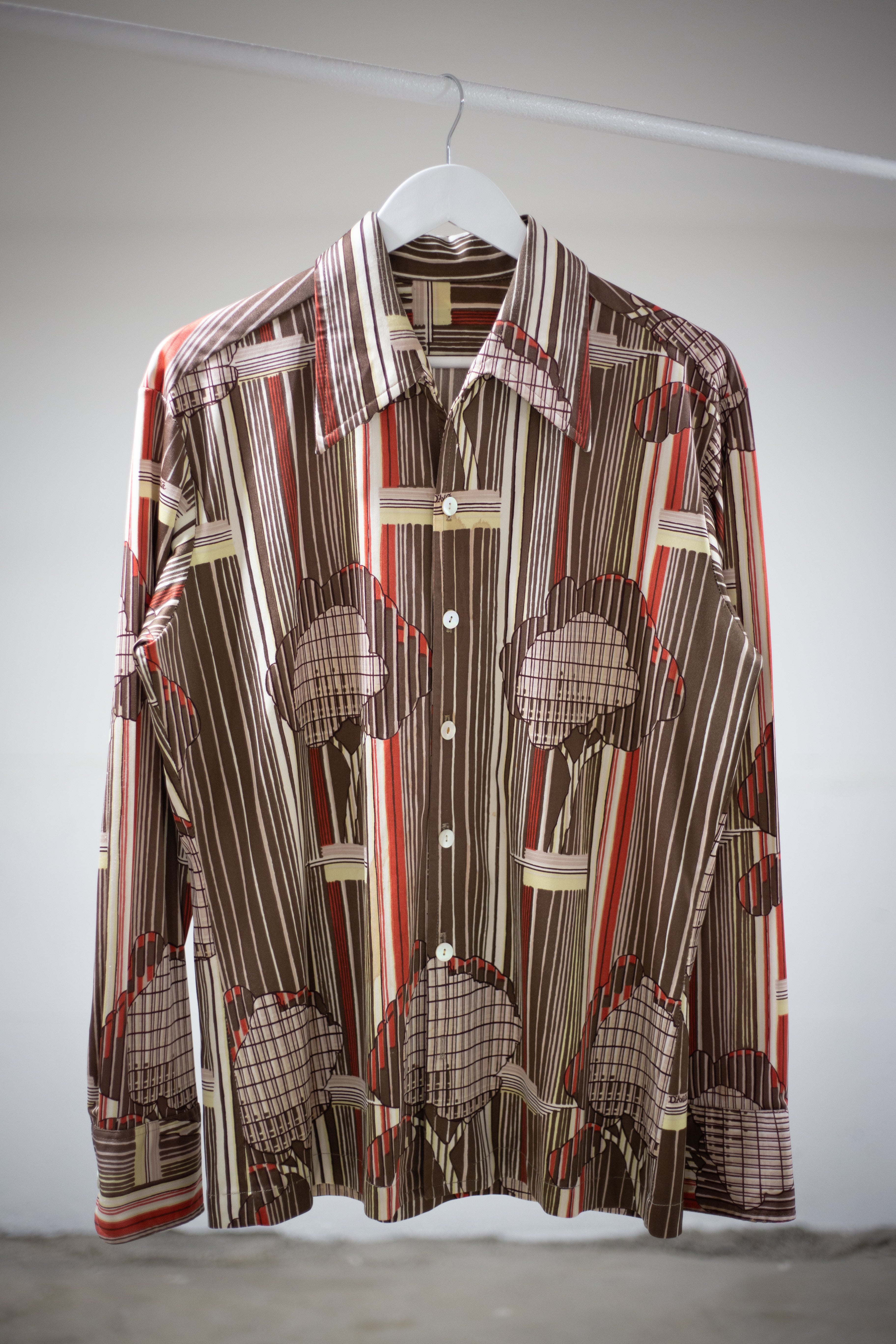 70's D'Avila Polyester Button-Up Shirt | Large