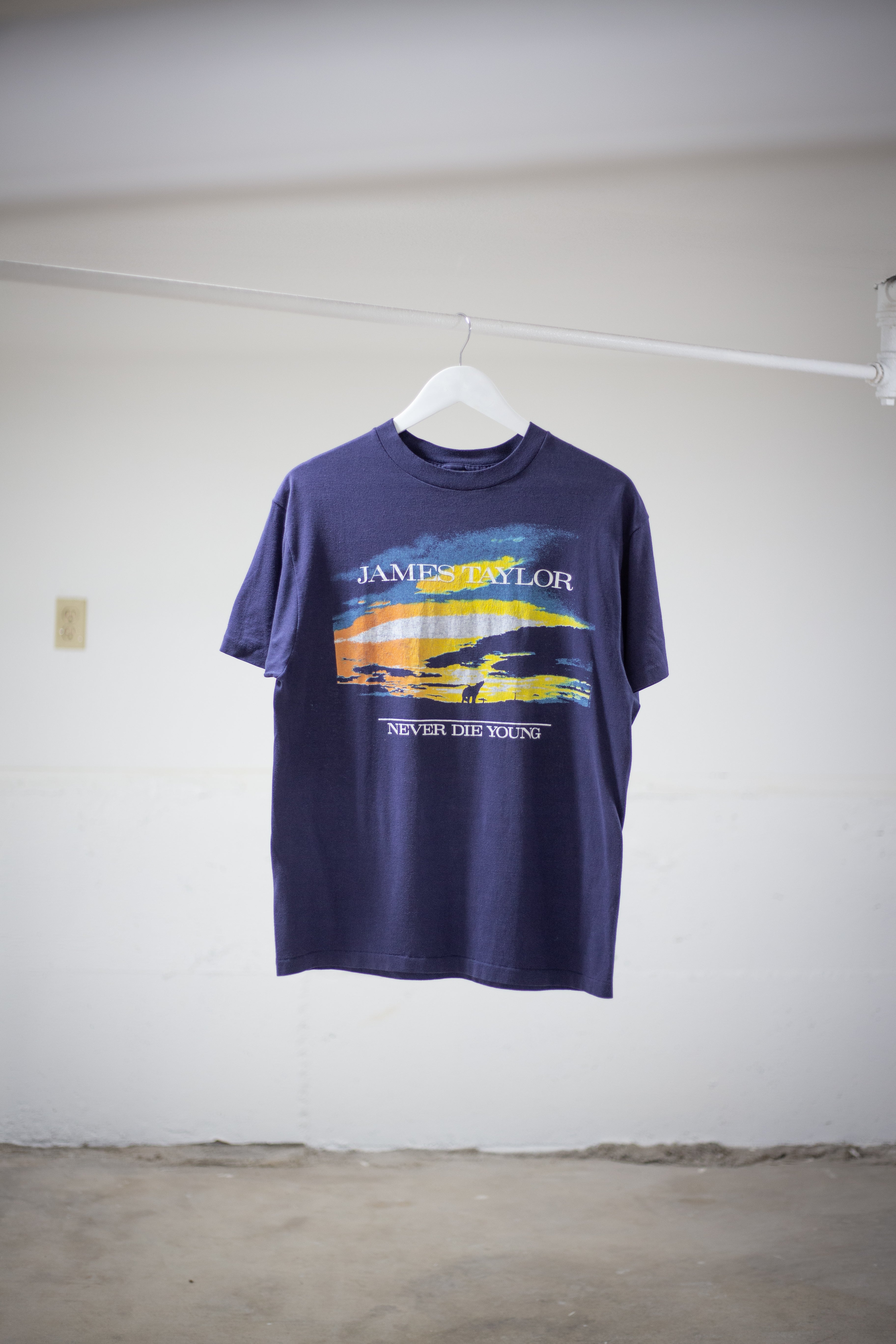 1988 James Taylor 'Never Die Young" T-Shirt | Medium