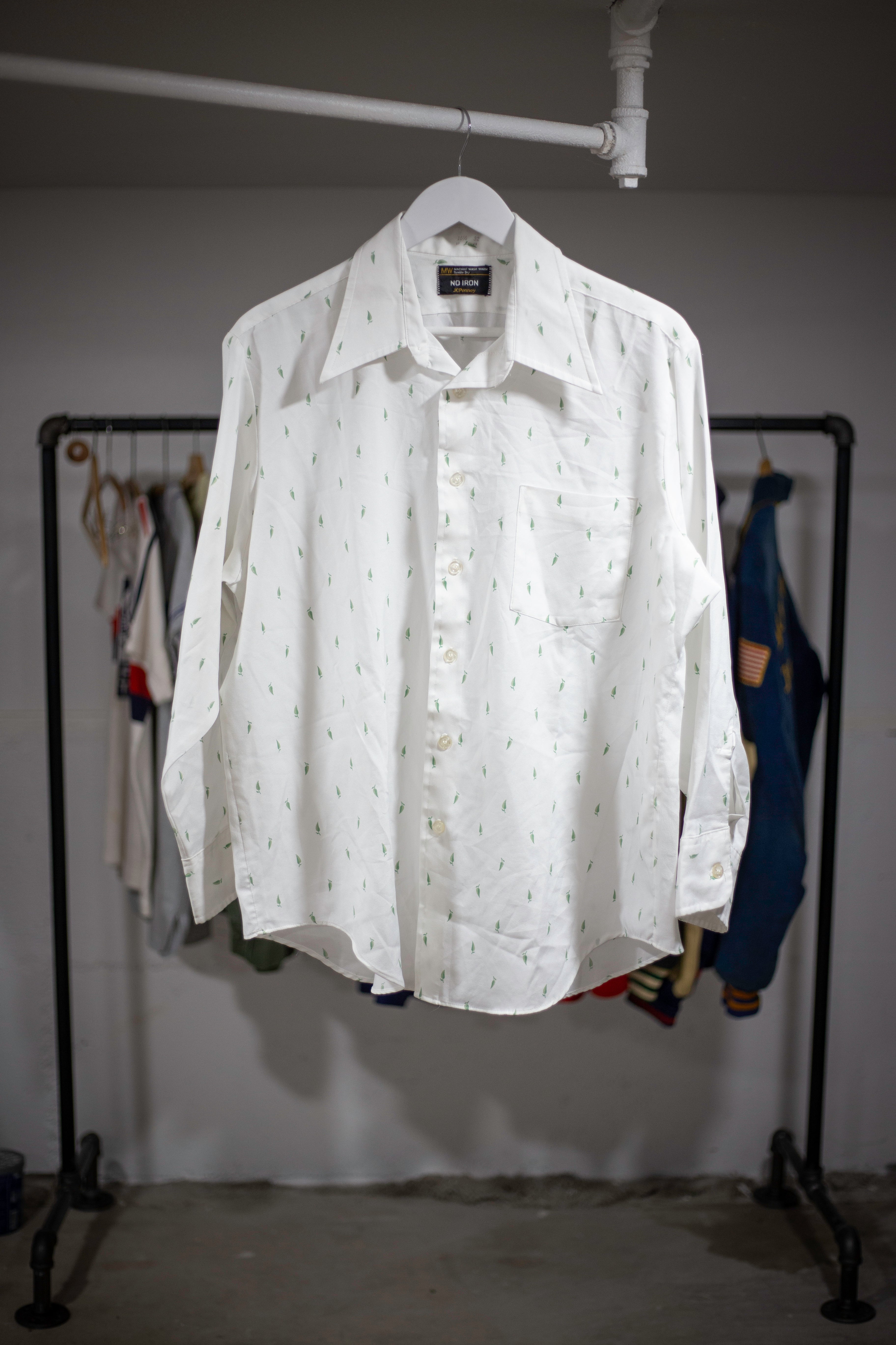 70's JCPenney No Iron Leaf Shirt | X-Large