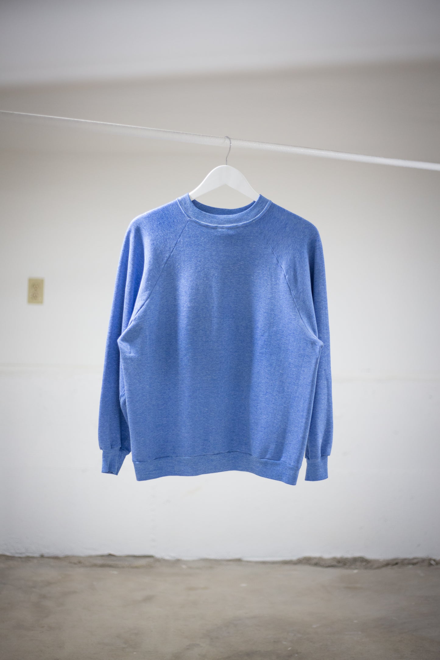 80's Jerzees Raglan Sweatshirt | Large
