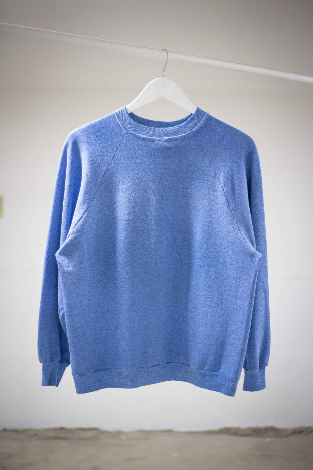 80's Jerzees Raglan Sweatshirt | Large
