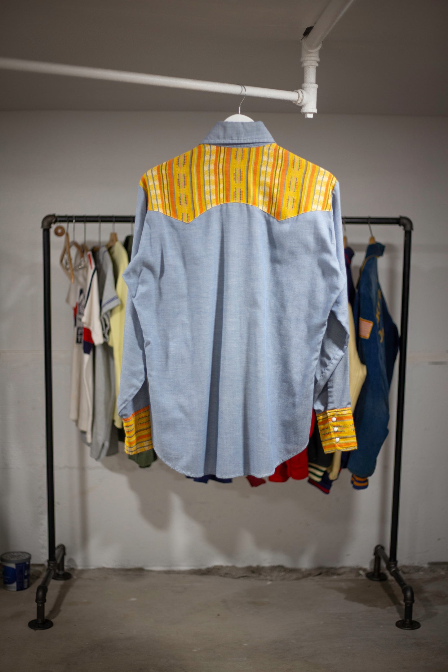 70's Levi's Chambray Western Shirt | Medium