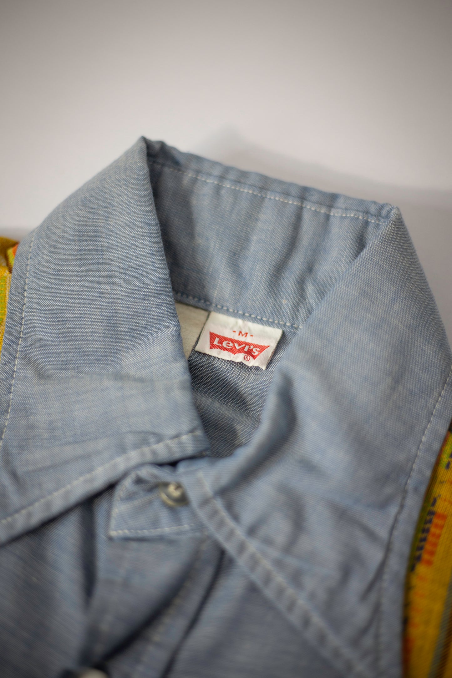 70's Levi's Chambray Western Shirt | Medium