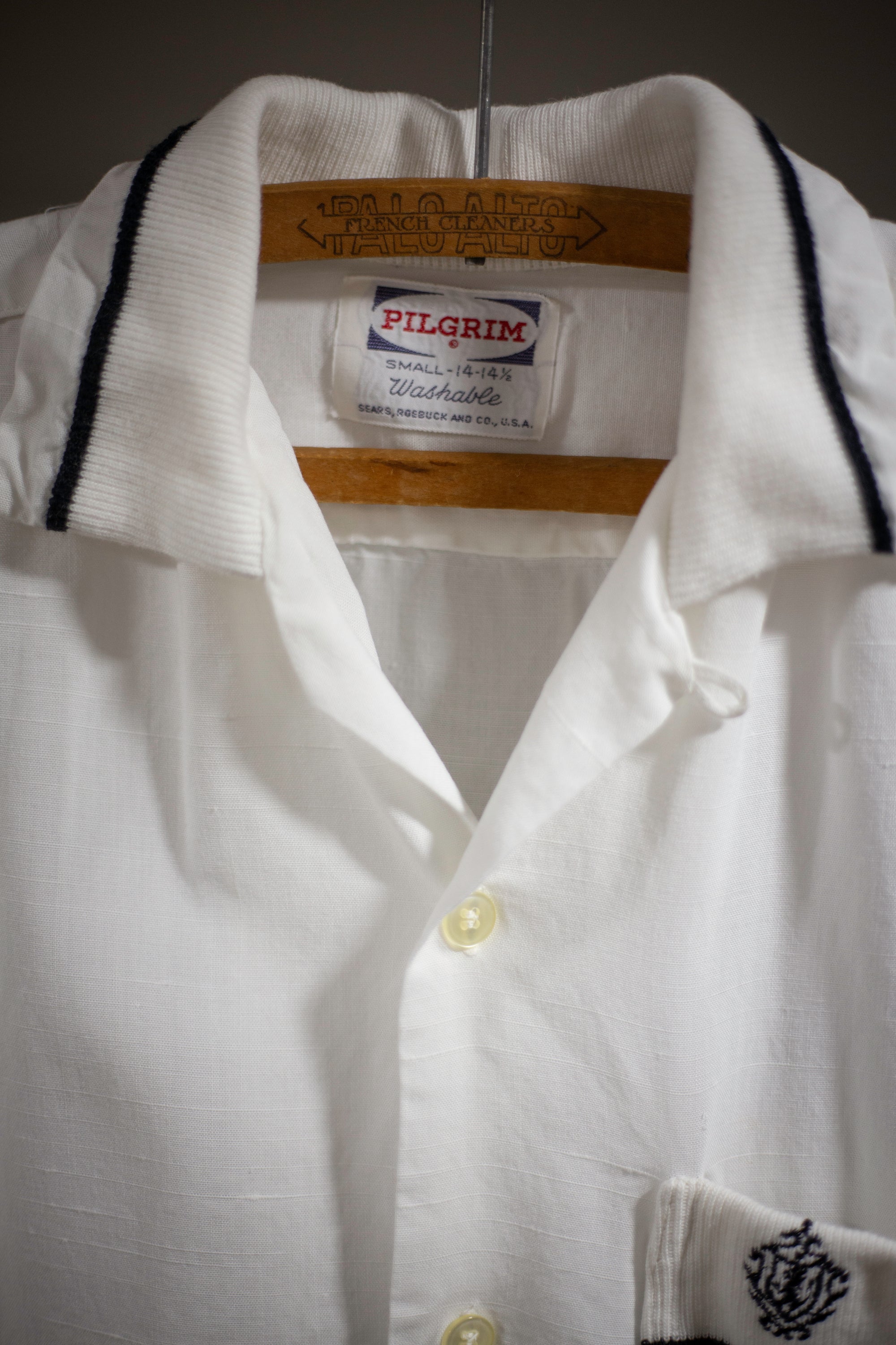 50's Pilgrim Loop Collar Shirt | Medium