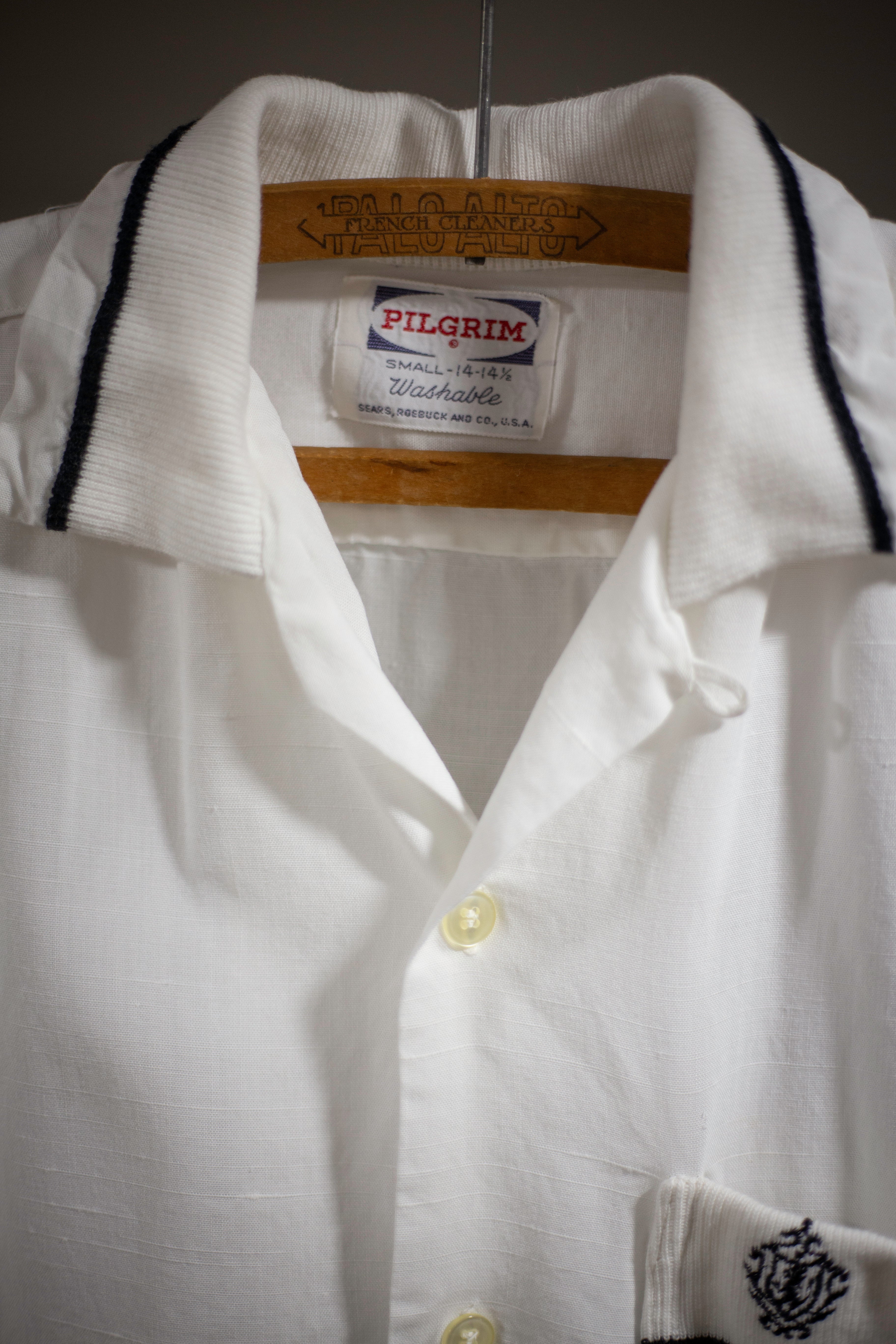 50's Pilgrim Loop Collar Shirt | Medium