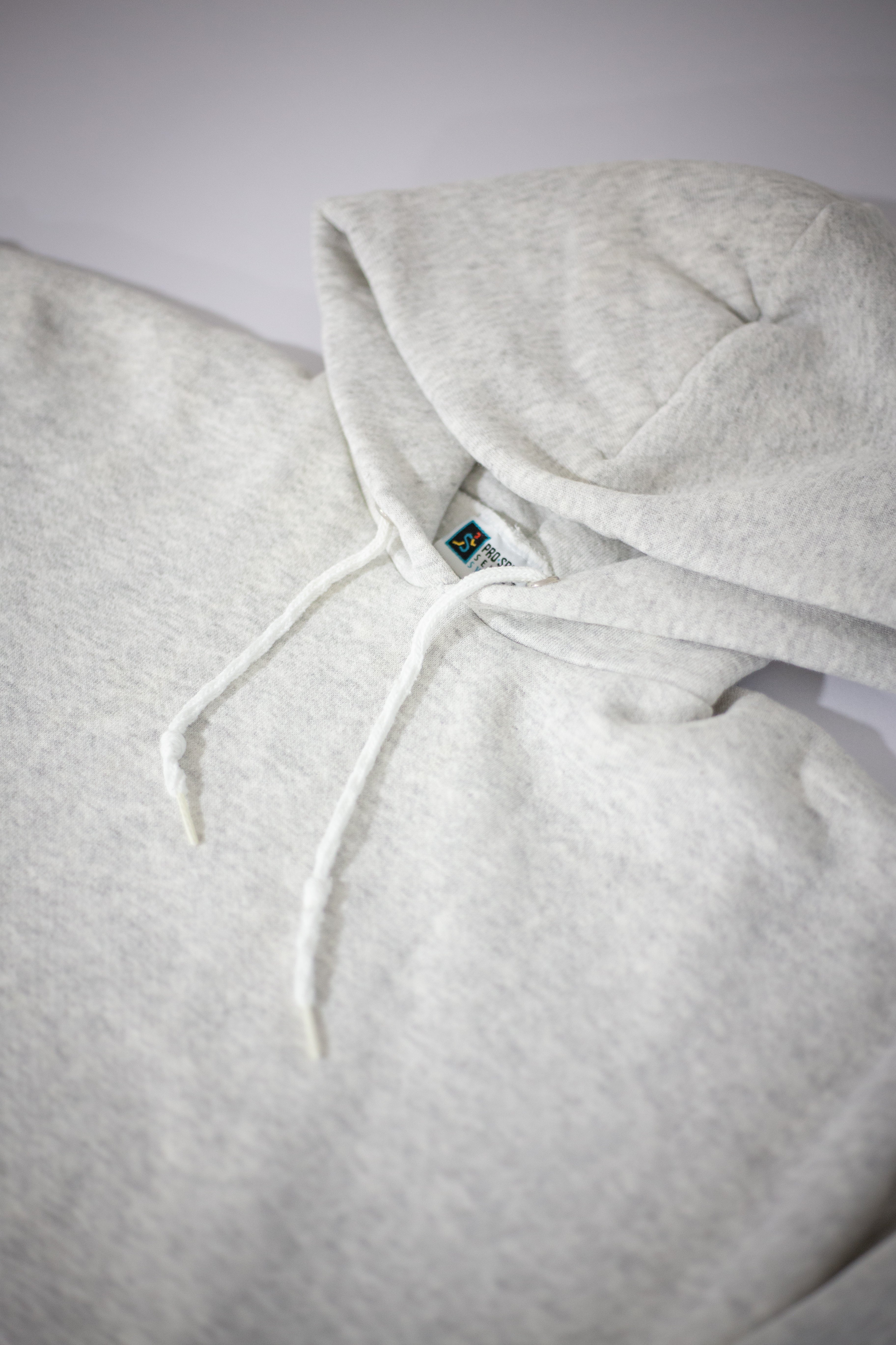 90's Pro Spirit Hoodie | Large