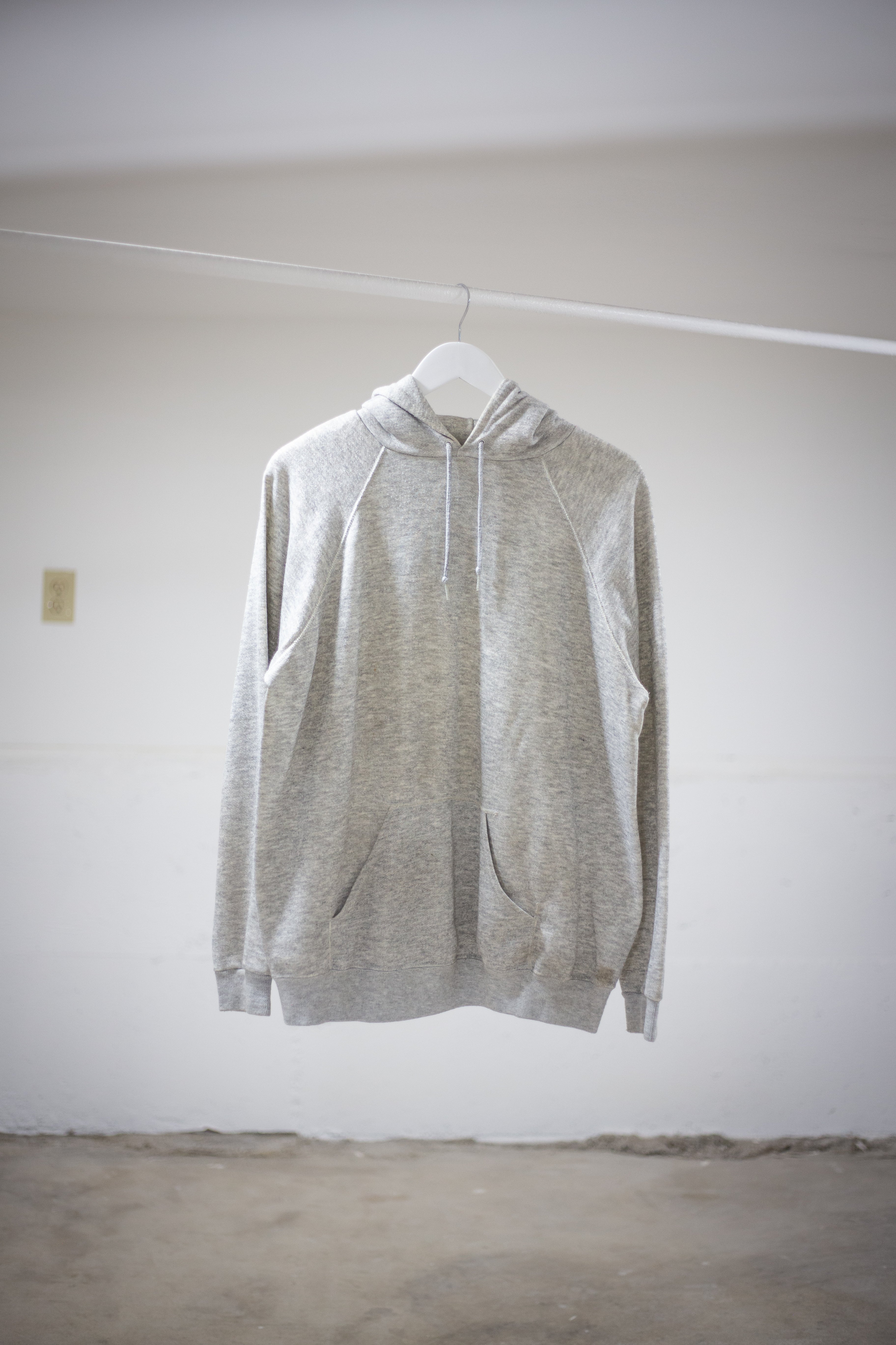 80's Sportswear Raglan Hoodie | Large