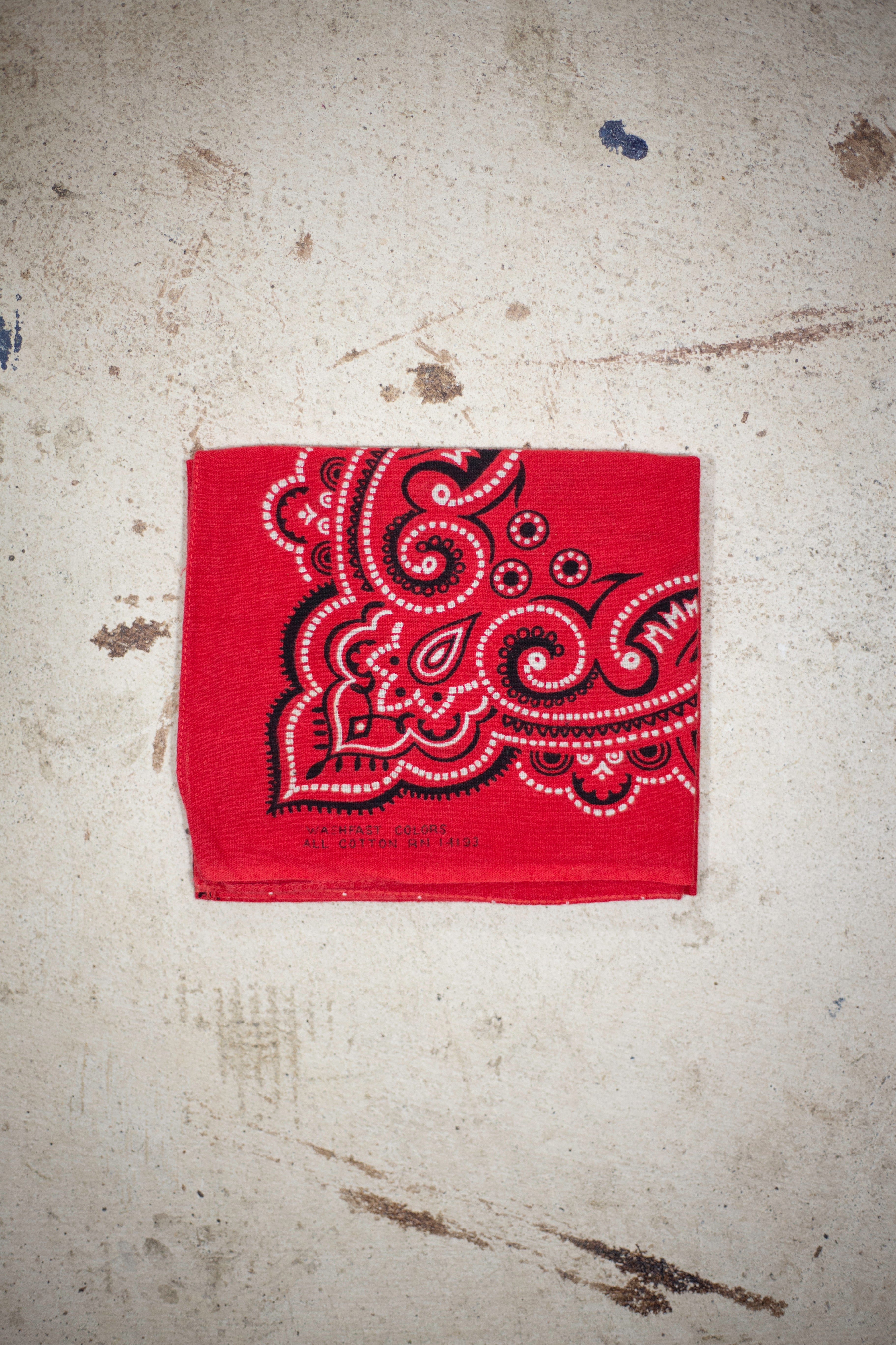60's Washfast Colors RN 14193 Bandana